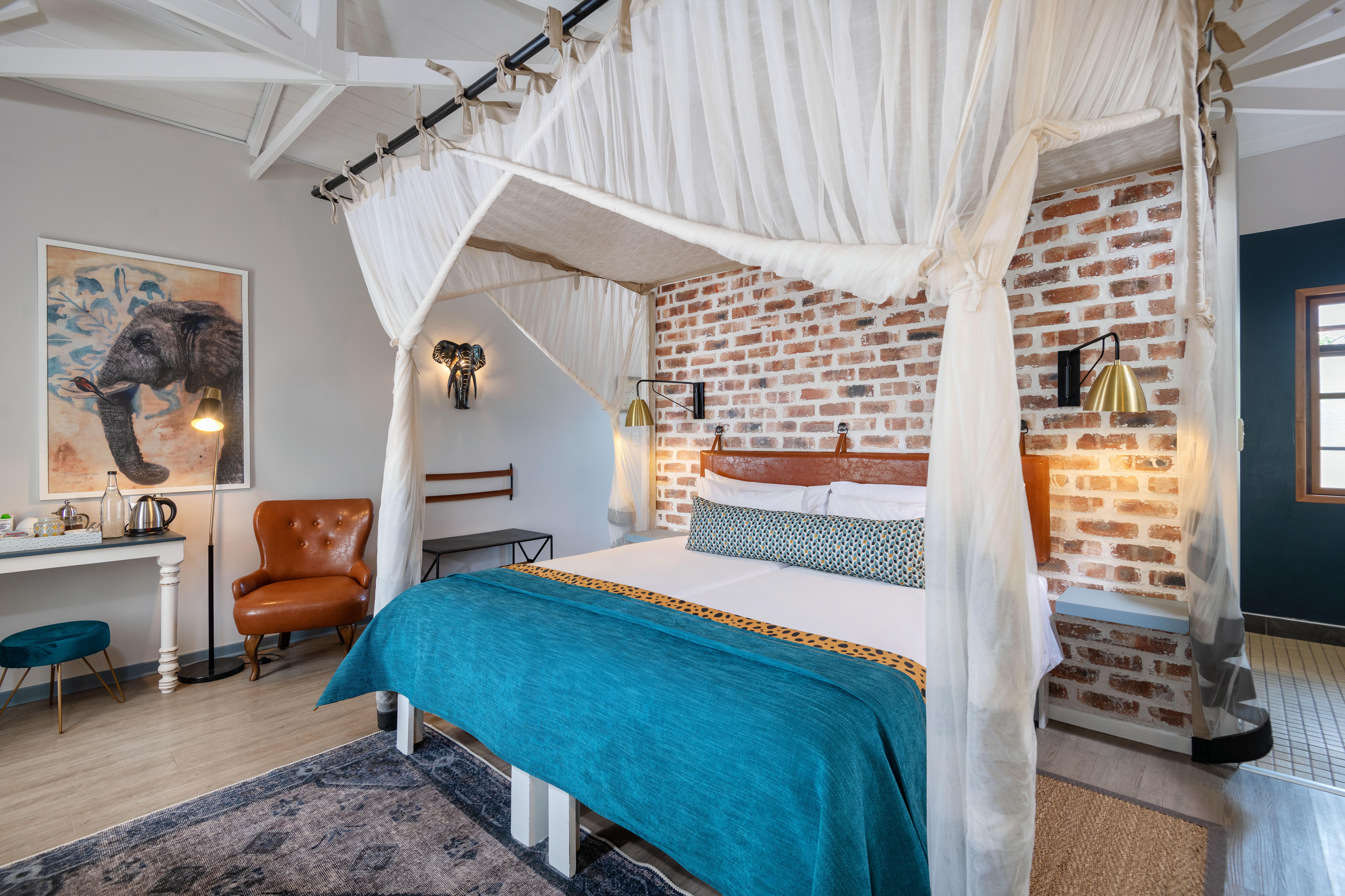 Gondwana Etosha Safari Lodge Окаукуехо Екстериор снимка