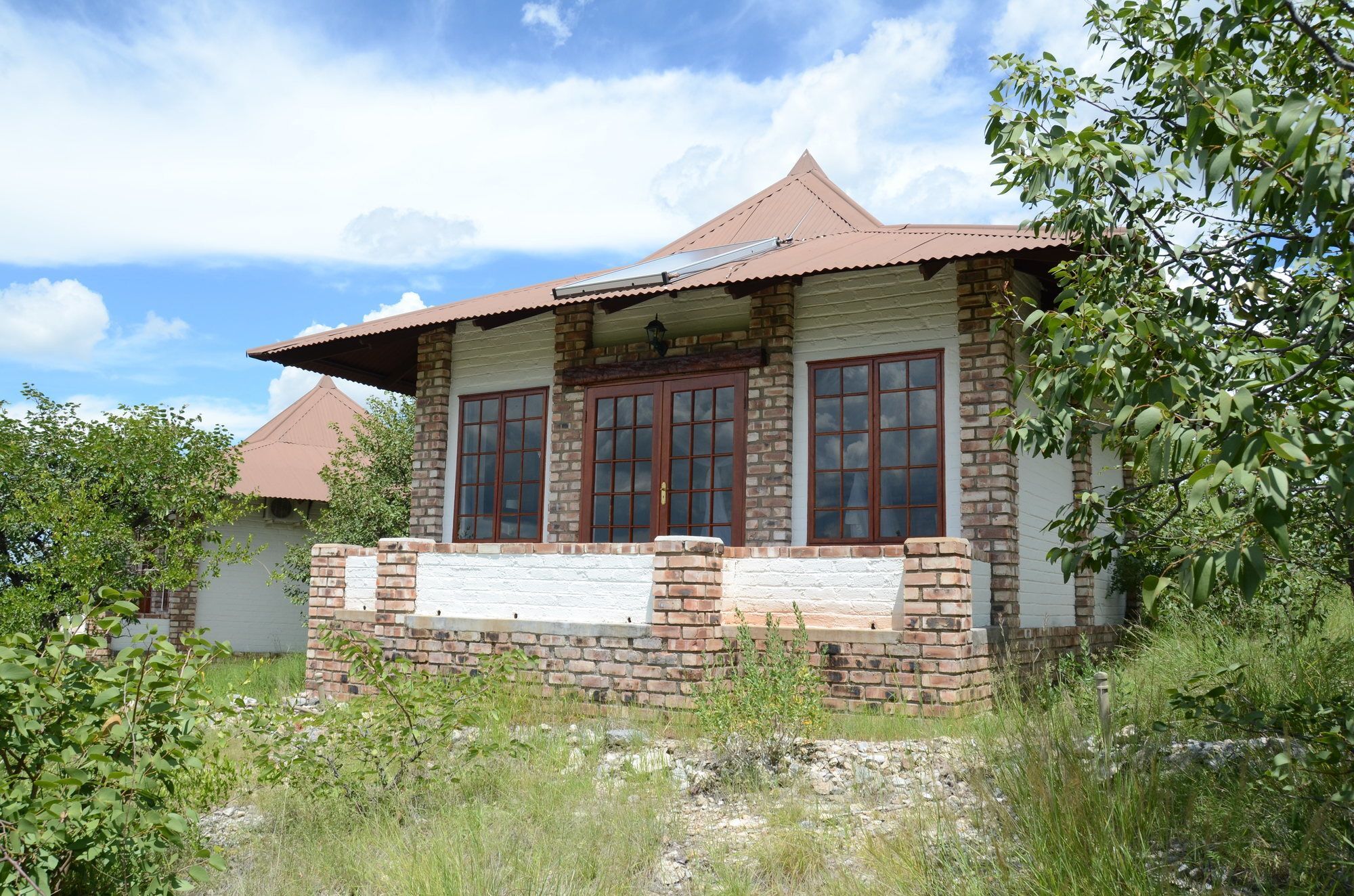 Gondwana Etosha Safari Lodge Окаукуехо Екстериор снимка