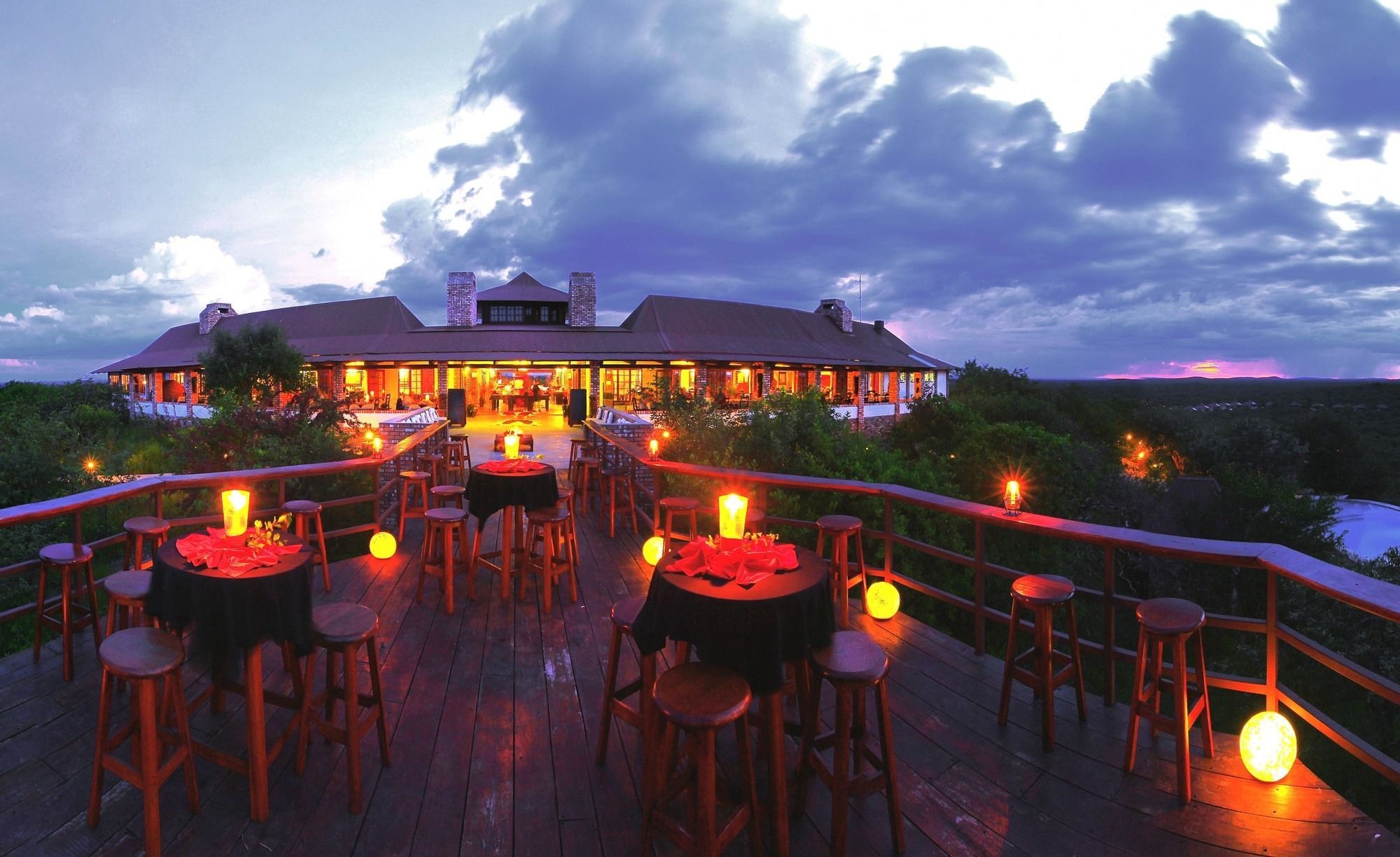 Gondwana Etosha Safari Lodge Окаукуехо Екстериор снимка