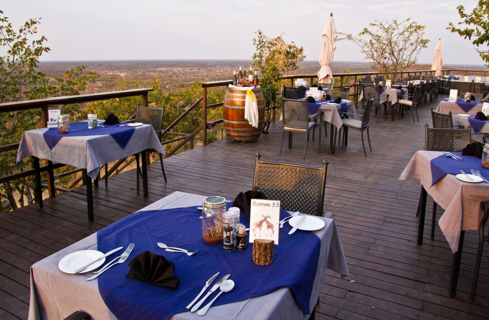 Gondwana Etosha Safari Lodge Окаукуехо Екстериор снимка